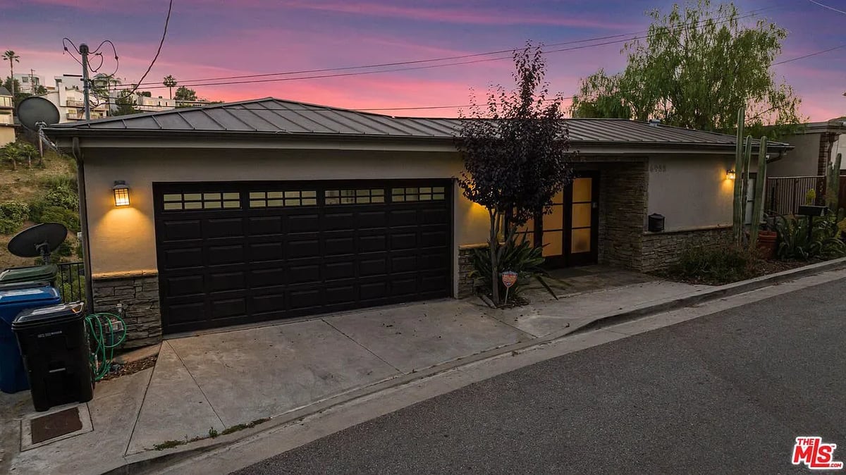 6432 Weidlake Drive, Los Angeles, CA 90068